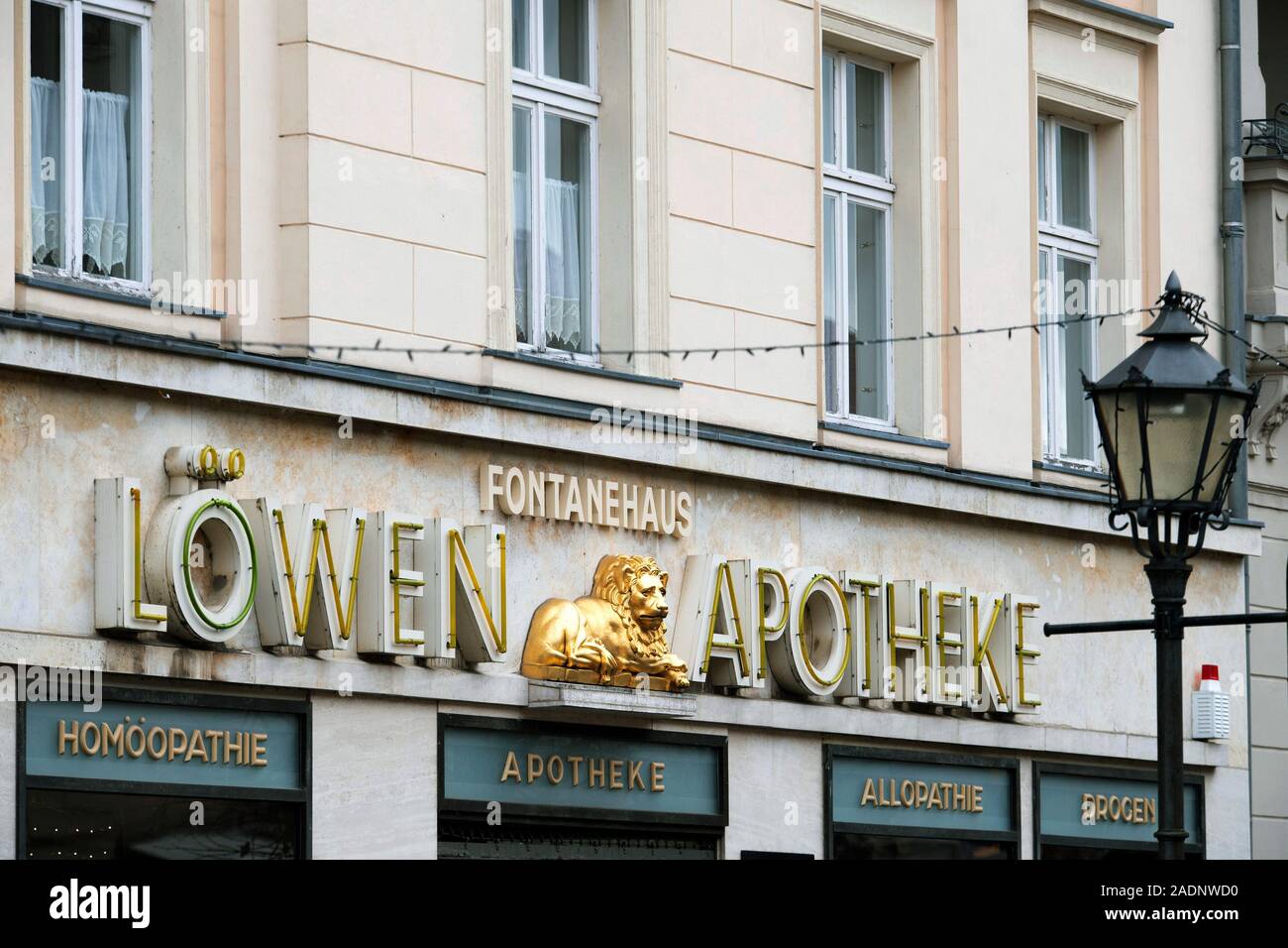 Neuruppin, Allemagne. 28 Nov, 2019. La naissance de Theodor Fontane dans la ville de Hambourg. La chambre sur la Karl-Marx-Straße est encore une réputation aujourd'hui. Credit : Soeren Stache/dpa-Zentralbild/ZB/dpa/Alamy Live News Banque D'Images