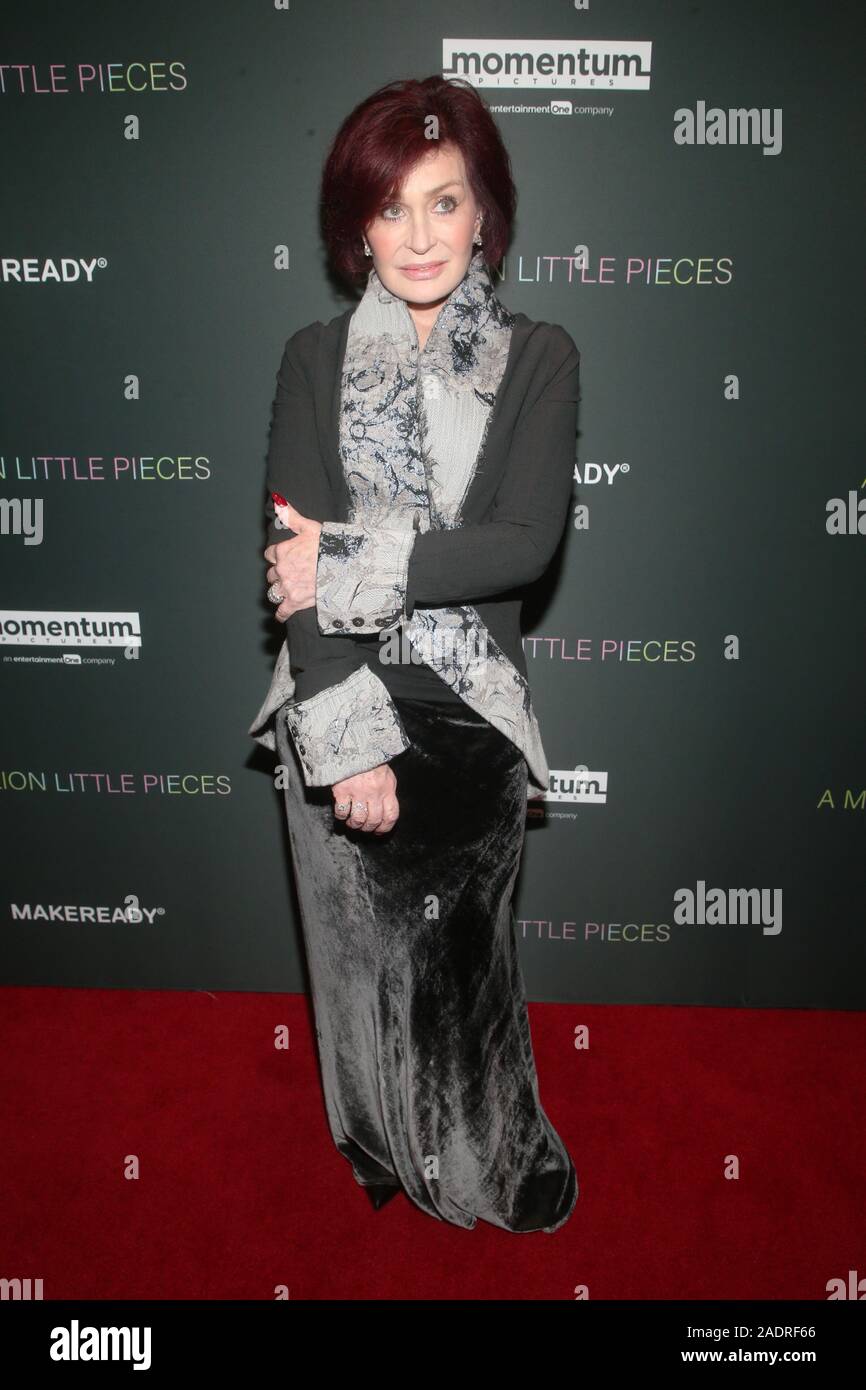 Hollywood, Californie, USA. 9Th Jul 2019. Hollywood, CA. 9Th Jul 2019. Sharon Osbourne à un million de petits morceaux Projection spéciale à la London à Hollywood, Californie le 4 décembre 2019. Credit : Faye Sadou/media/Alamy Punch Live News Crédit : MediaPunch Inc/Alamy Live News Banque D'Images