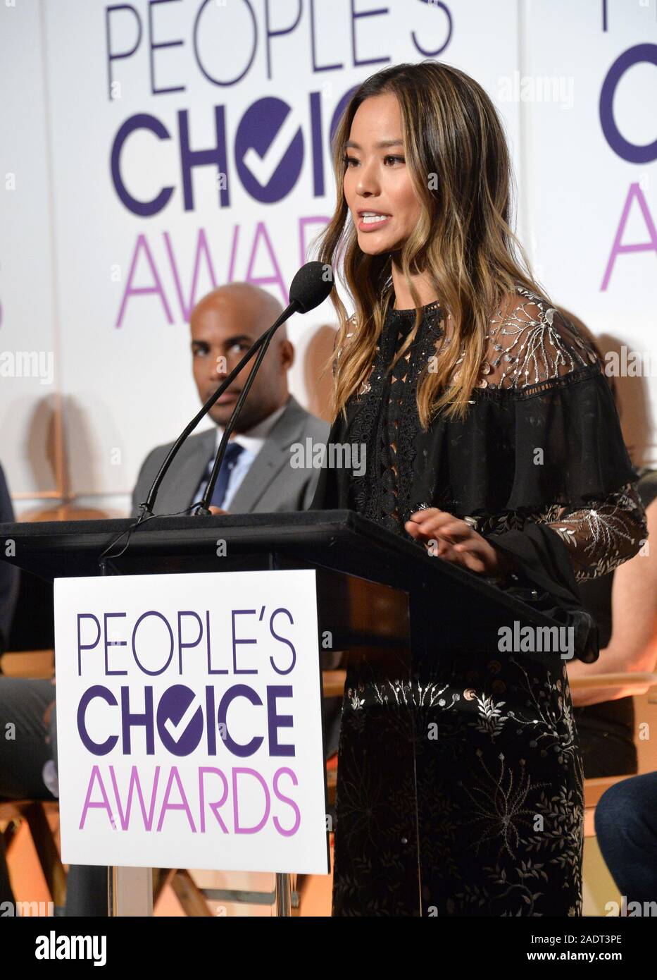 LOS ANGELES, CA. 15 novembre 2016 : l'actrice Jamie Chung à l'annonce des nominations pour les Prix du choix populaire 2017 au Paley Center for Media, Los Angeles. © 2016 Paul Smith / Featureflash Banque D'Images