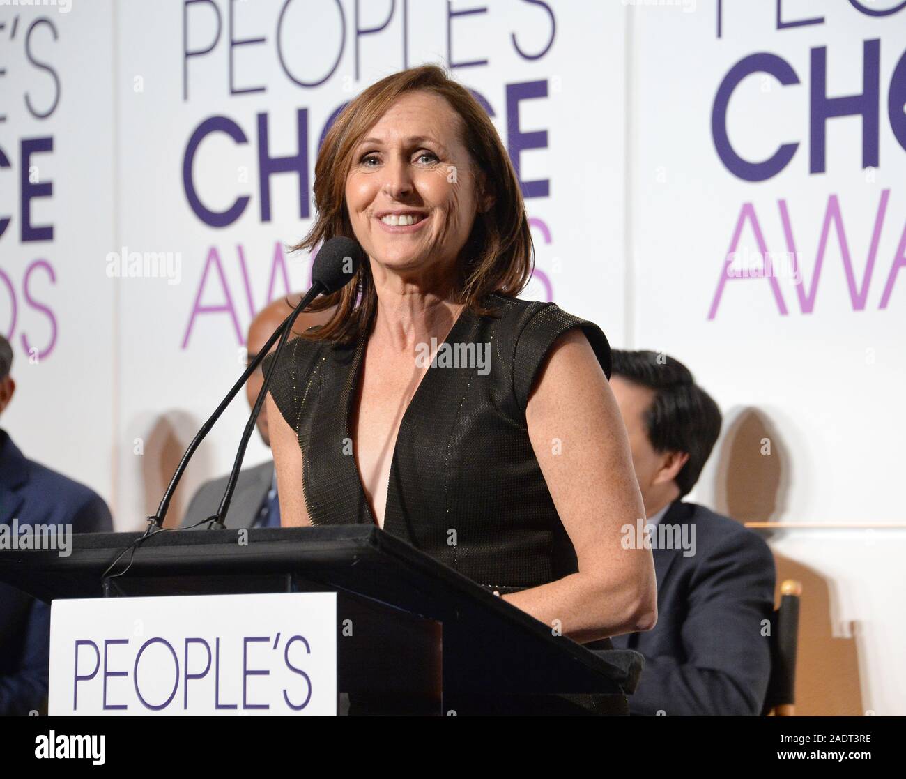 LOS ANGELES, CA. 15 novembre 2016 : l'actrice Molly Shannon à l'annonce des nominations pour les Prix du choix populaire 2017 au Paley Center for Media, Los Angeles. © 2016 Paul Smith / Featureflash Banque D'Images