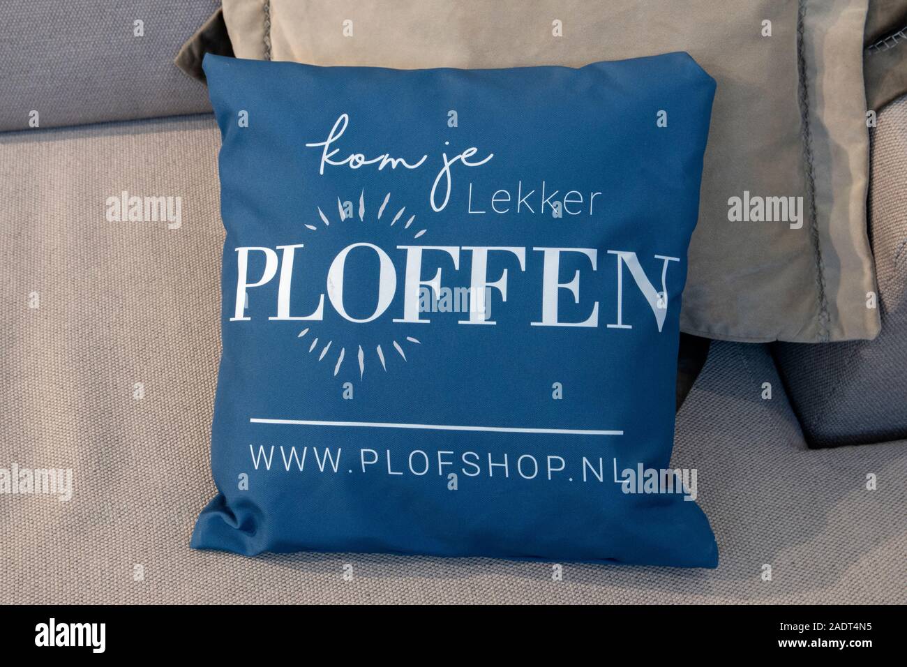 Oreiller publicité Plof Shop à l'Wonen & Design Beurs Exposition au complexe RAI Amsterdam The Netherlands 2019 Banque D'Images