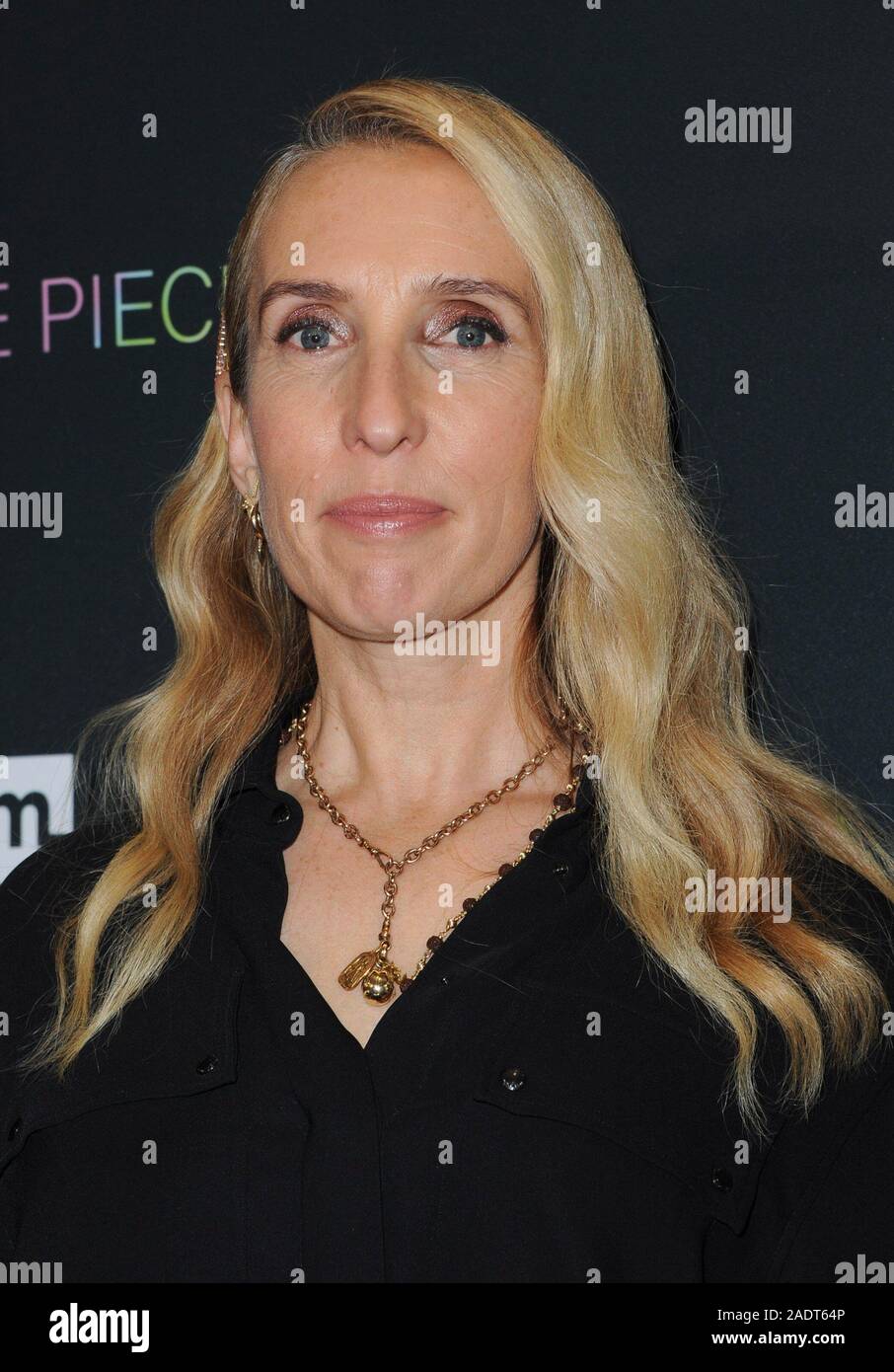 Los Angeles, CA. 9Th Jul 2019. Sam Taylor-Johnson aux arrivées d'UN MILLION DE PETITS MORCEAUX Projection spéciale, l'hôtel de Londres, Los Angeles, CA, le 4 décembre 2019. Credit : Elizabeth Goodenough/Everett Collection/Alamy Live News Banque D'Images