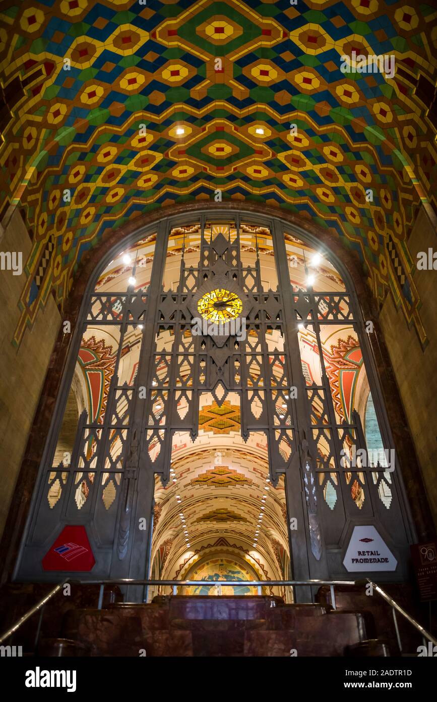 Le Guardian Building, un gratte-ciel historique art déco historique avec un sol carrelé Hall, Detroit, Michigan, USA Banque D'Images