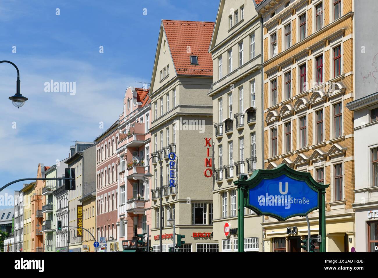 Altbauten, Karl-Marx-Straße Neukoelln Berlin Deutschland Banque D'Images