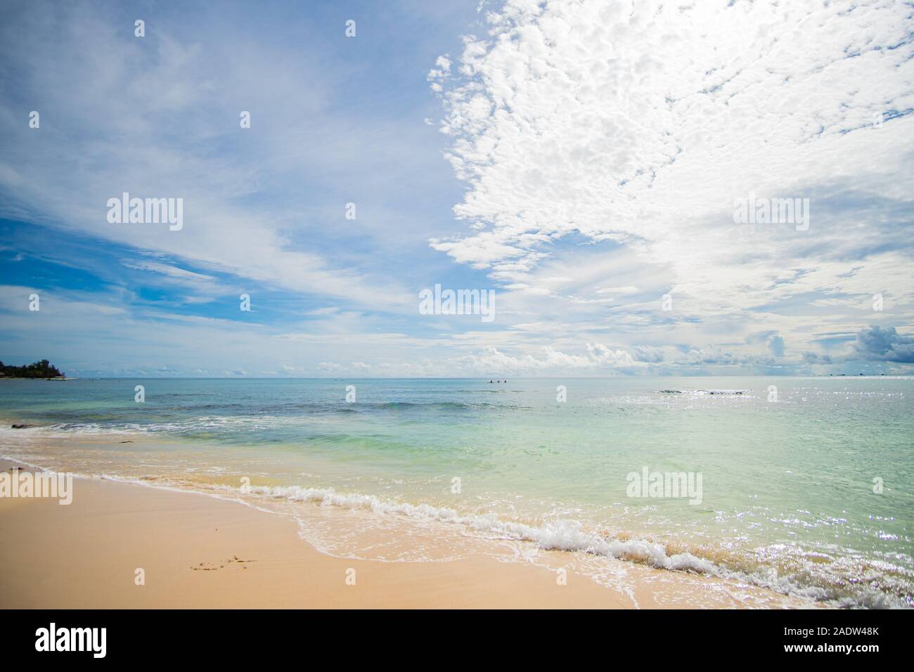 De belles couleurs à l'heavenly Beach à Mer des Caraïbes Banque D'Images