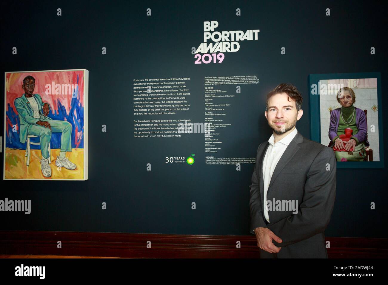 Edinburgh, Ecosse, Royaume-Uni. 5 déc 2019. BP Portrait Award affichage à la National Portrait Gallery d'Edimbourg. Sur la photo : Massimiliano Pironti pour Quo Vadis ? Un portrait de sa grand-mère maternelle de 95 ans. Credit : Pako Mera/Alamy Live News Banque D'Images