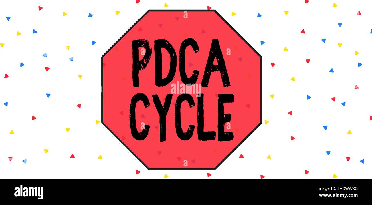 La main conceptuel montrant cycle PDCA. Sens Concept utiliser pour contrôler et continuer d'améliorer les processus et produits de forme triangle multicolore Banque D'Images