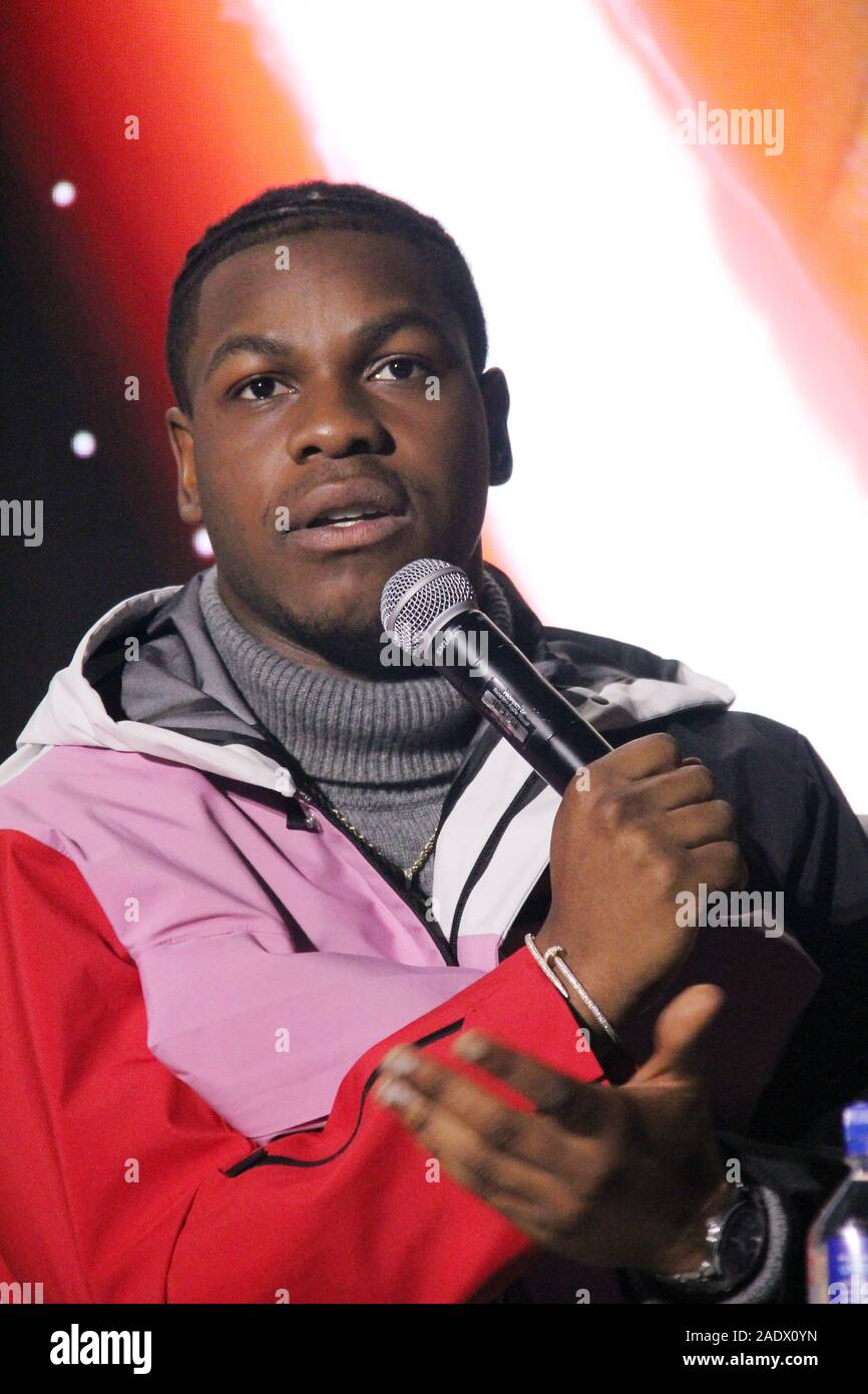 Los Angeles, USA. 08Th Nov, 2019. John Boyega 12/04/2019 "Star Wars : La montée de l'Skywalker" Conférence de presse tenue à Pasadena, CA Crédit : Cronos/Alamy Live News Banque D'Images