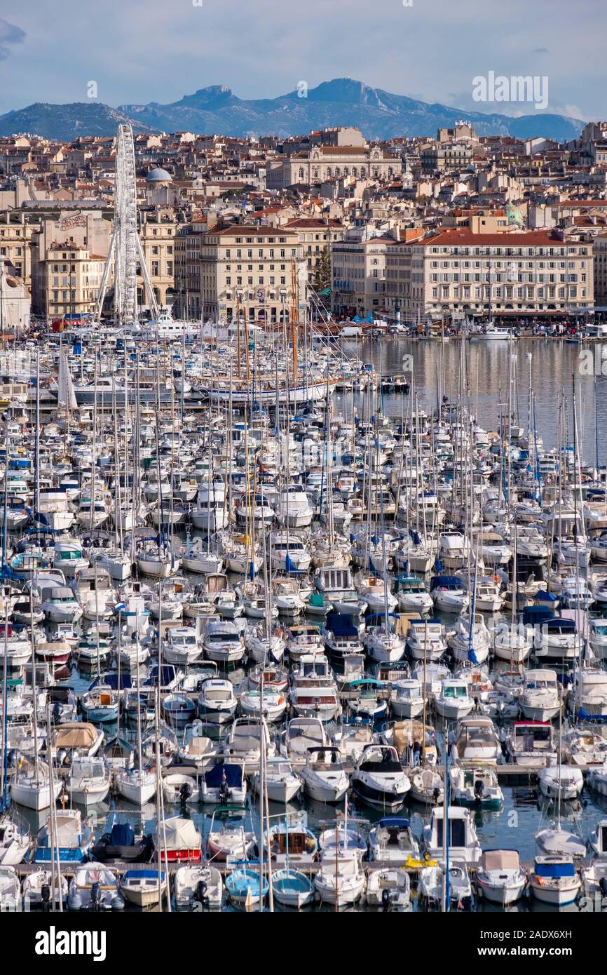 Vue aérienne du vieux port (vieux port) de Marseille, France, Europe Banque D'Images