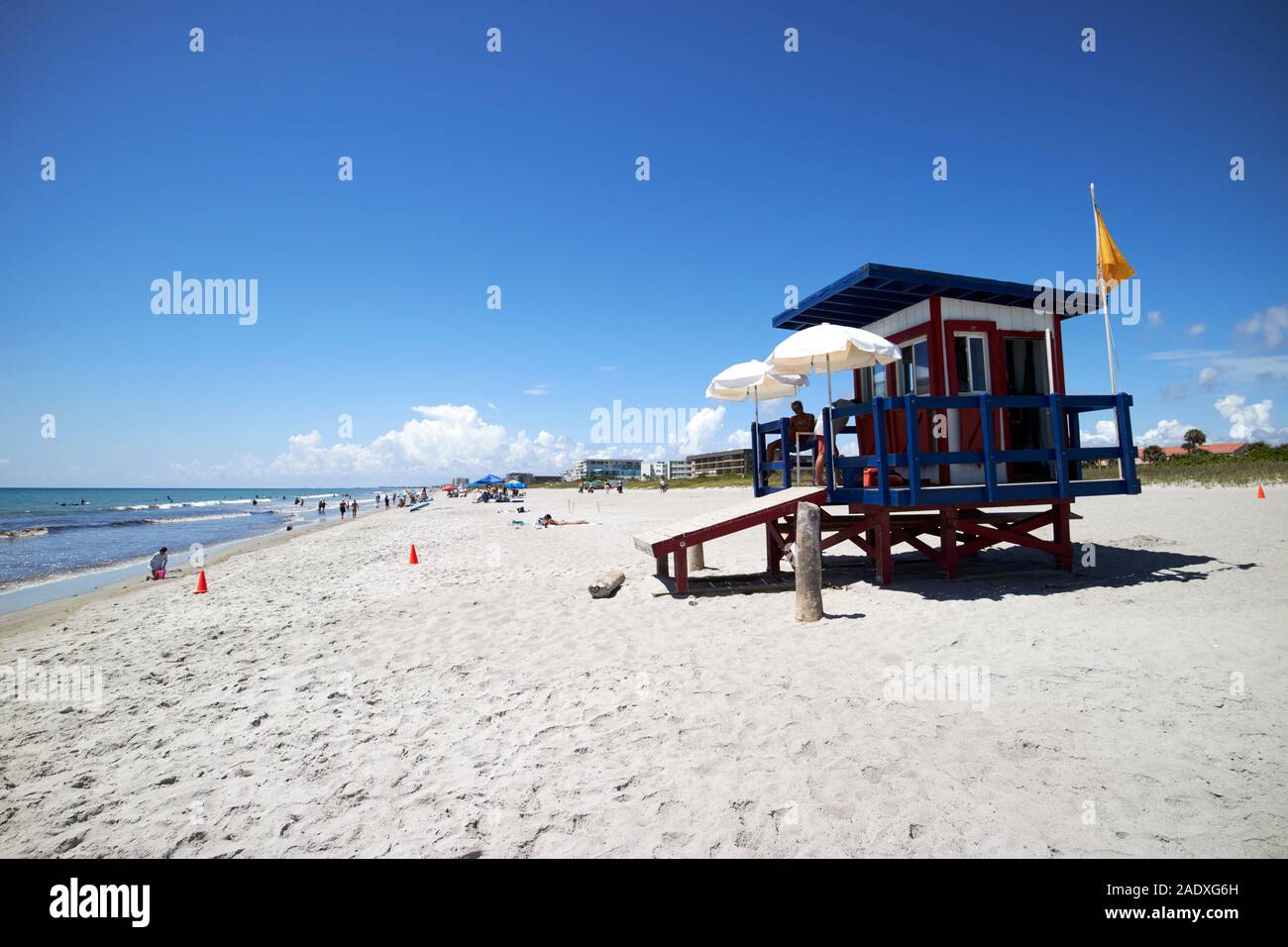 Beach lifeguard hut tour de garde on Cocoa beach floride usa Banque D'Images