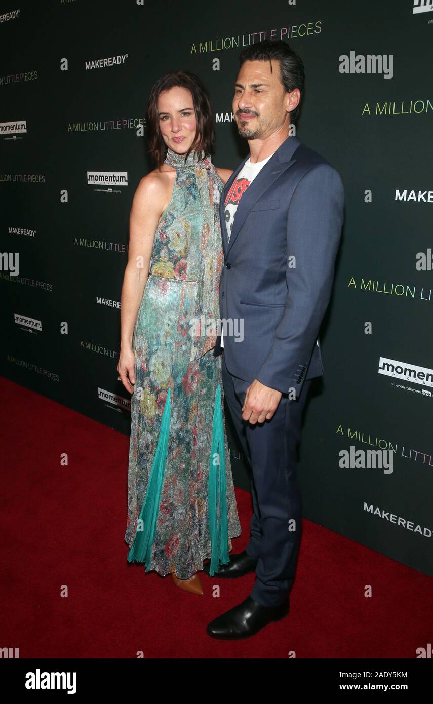 4 décembre 2019, West Hollywood, Californie, USA : Juliette Lewis, le batteur Brad Wilk. Projection spéciale de Momentum Pictures d'un million de petits morceaux qui s'est tenue à l'hôtel de Londres. (Crédit Image : © F. S/AdMedia via Zuma sur le fil) Banque D'Images