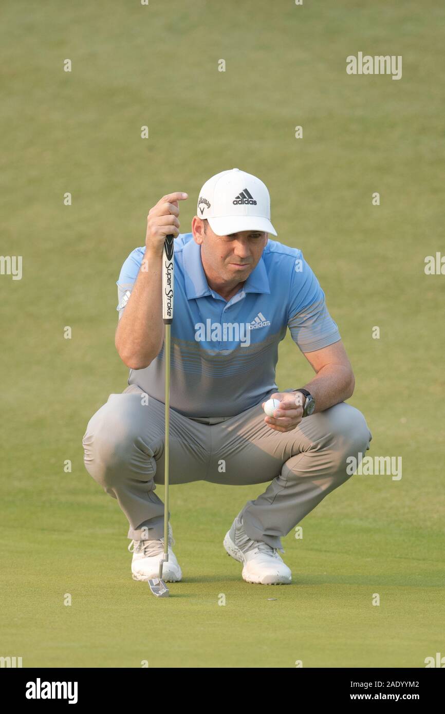 Sydney, Australie. 06 Dec, 2019. Sergio Garcia, de l'Espagne s'aligne un putt au cours de la 104e unis à l'Australian Open Golf Club, Sydney, Australie, le 6 décembre 2019. Photo de Peter Dovgan. Credit : UK Sports Photos Ltd/Alamy Live News Banque D'Images