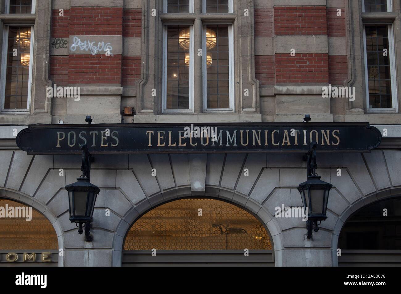 L'ancien bureau de poste - l'hôtel des postes - Lille, France Photo Stock -  Alamy