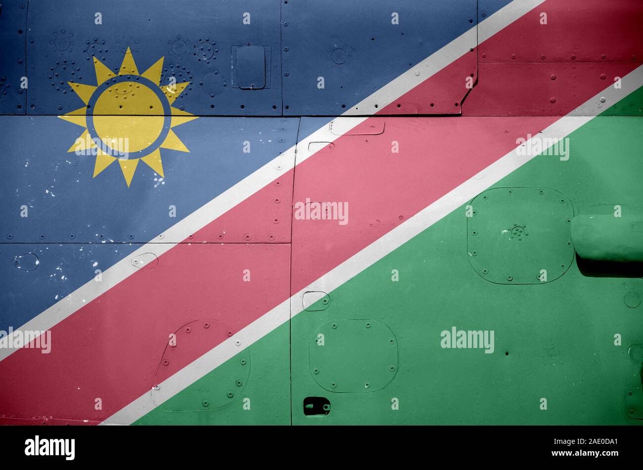 Drapeau Namibie représentés sur la partie latérale de l'hélicoptère blindé militaire close up. Des avions des forces de l'armée de l'arrière-plan conceptuel Banque D'Images