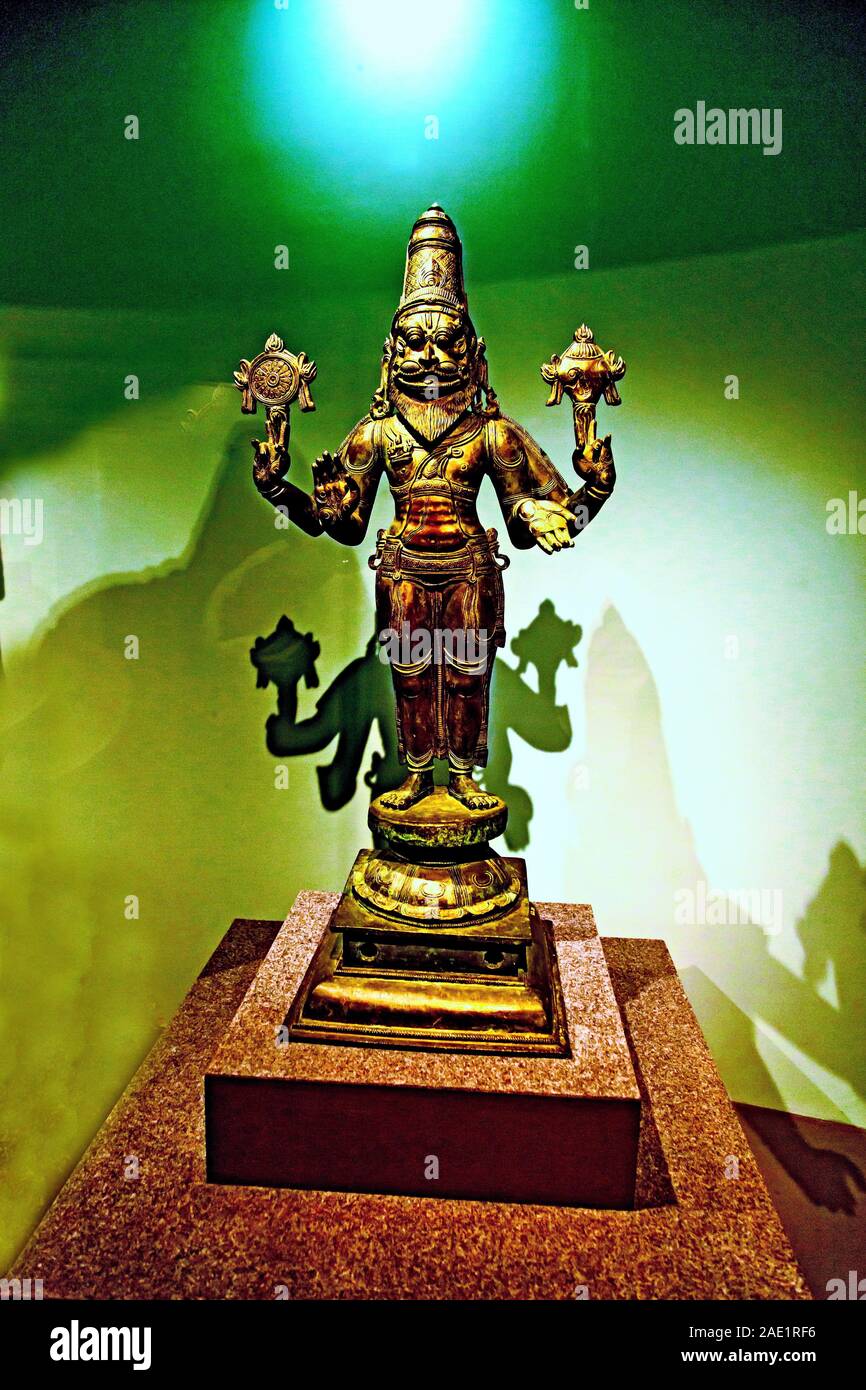 Sculpture en bronze antique de Narasimha, CSMVS Museum, Mumbai, Maharashtra, Inde, Asie Banque D'Images