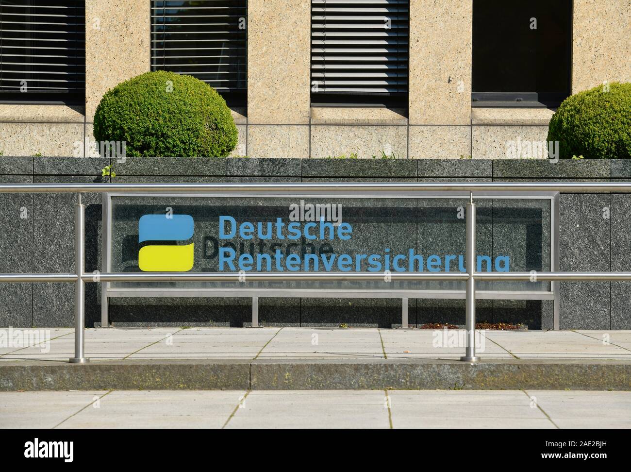 Deutsche Rentenversicherung, Knobelsdorffstraße, Westend, Charlottenburg, Berlin, Deutschland Banque D'Images