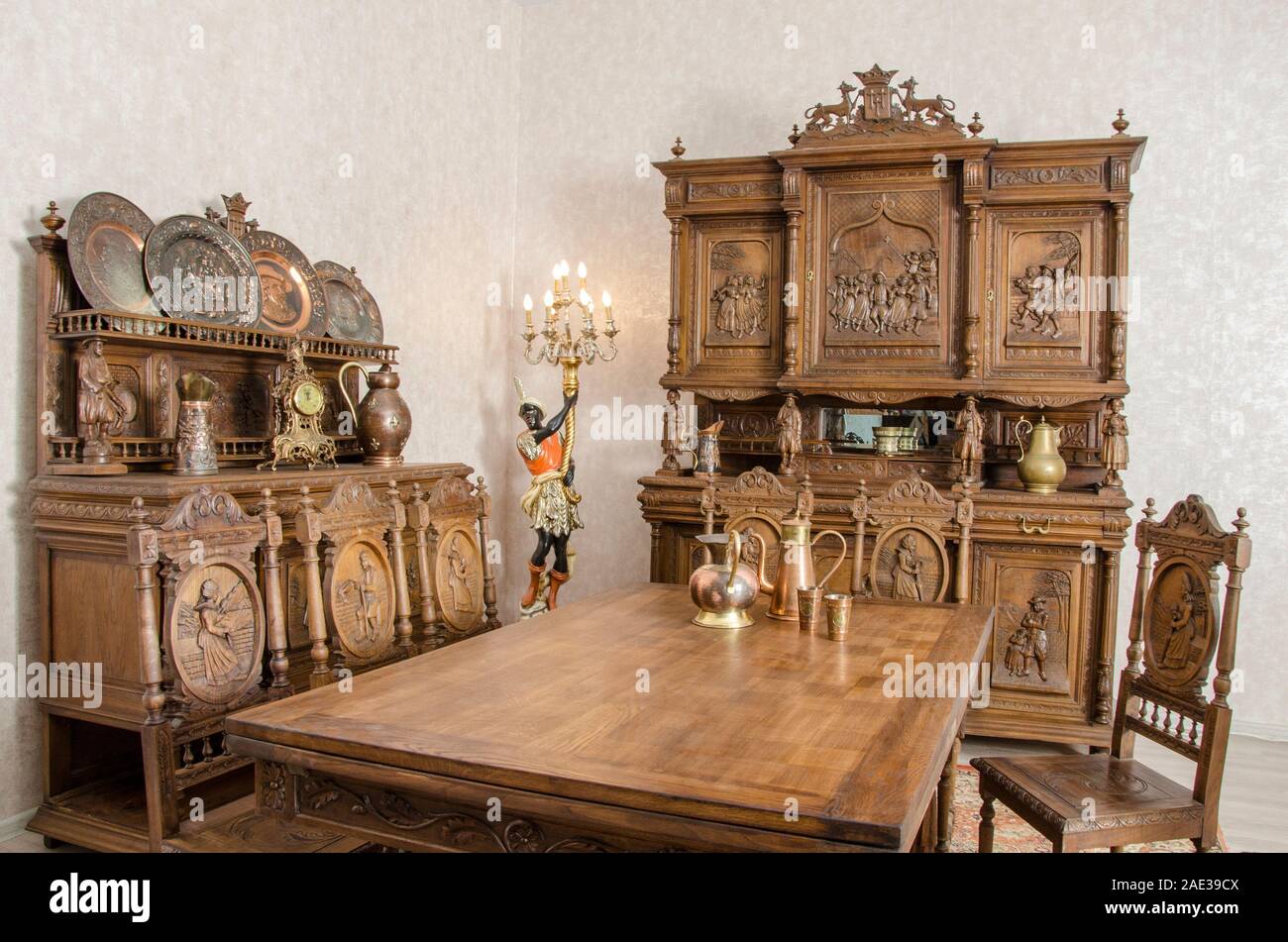 Mobilier cuisine intérieur en style traditionnel belge. Banque D'Images