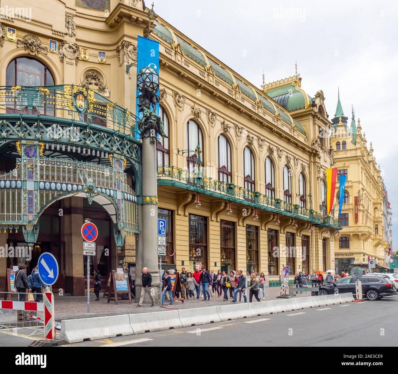 La Maison municipale et Smetana Hall Prague République tchèque. Banque D'Images