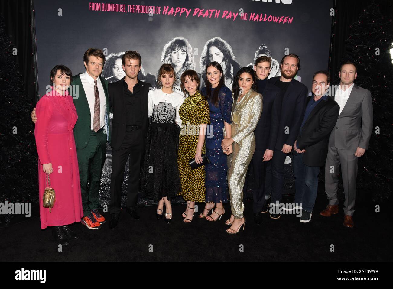 5 décembre 2019, Los Angeles, Californie, États-Unis : 05 décembre 2019 - Hollywood, Californie - avril Wolfe, Jason Blum, Ben Black, Imogen Poots, Sophia Takal, Lily Donoghue, Brittany O'Grady, Simon Mead, Adam Hendricks, Ben Cosgrove, Zac Locke. "Black Christmas" projection spéciale au Regal L.A. Live. Banque D'Images