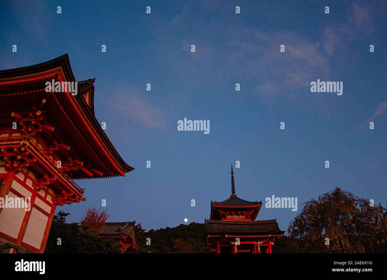 Japon kiyomizudera temple Banque de photographies et d’images à haute ...