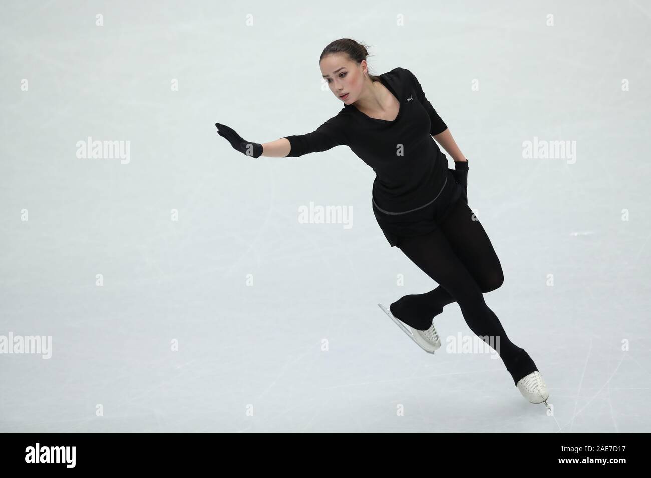 La Russie au cours de l'Zagitova Alina 2019 ISU Grand Prix of Figure Skating Final Women's pratique au Palavela, Turin, Italie, le 5 décembre 2019. Credit : AFLO/Alamy Live News Banque D'Images