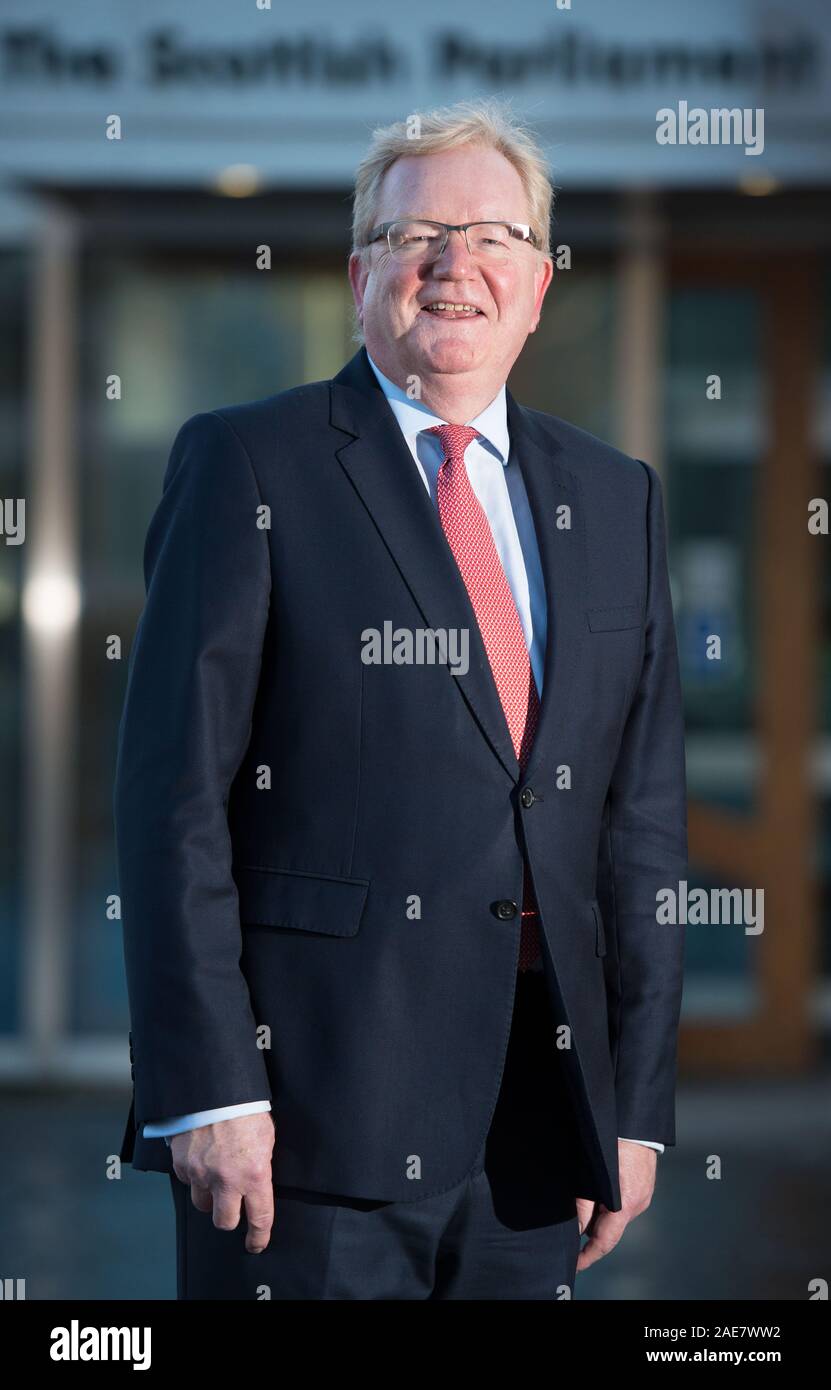 Edinburgh, Royaume-Uni. 14 novembre 2019. Sur la photo : Jackson Carlaw MSP - Chef intérimaire du Parti unioniste et conservateur écossais. Photo Op à l'extérieur du Parlement écossais. Crédit : Colin Fisher/Alamy Live News. Banque D'Images