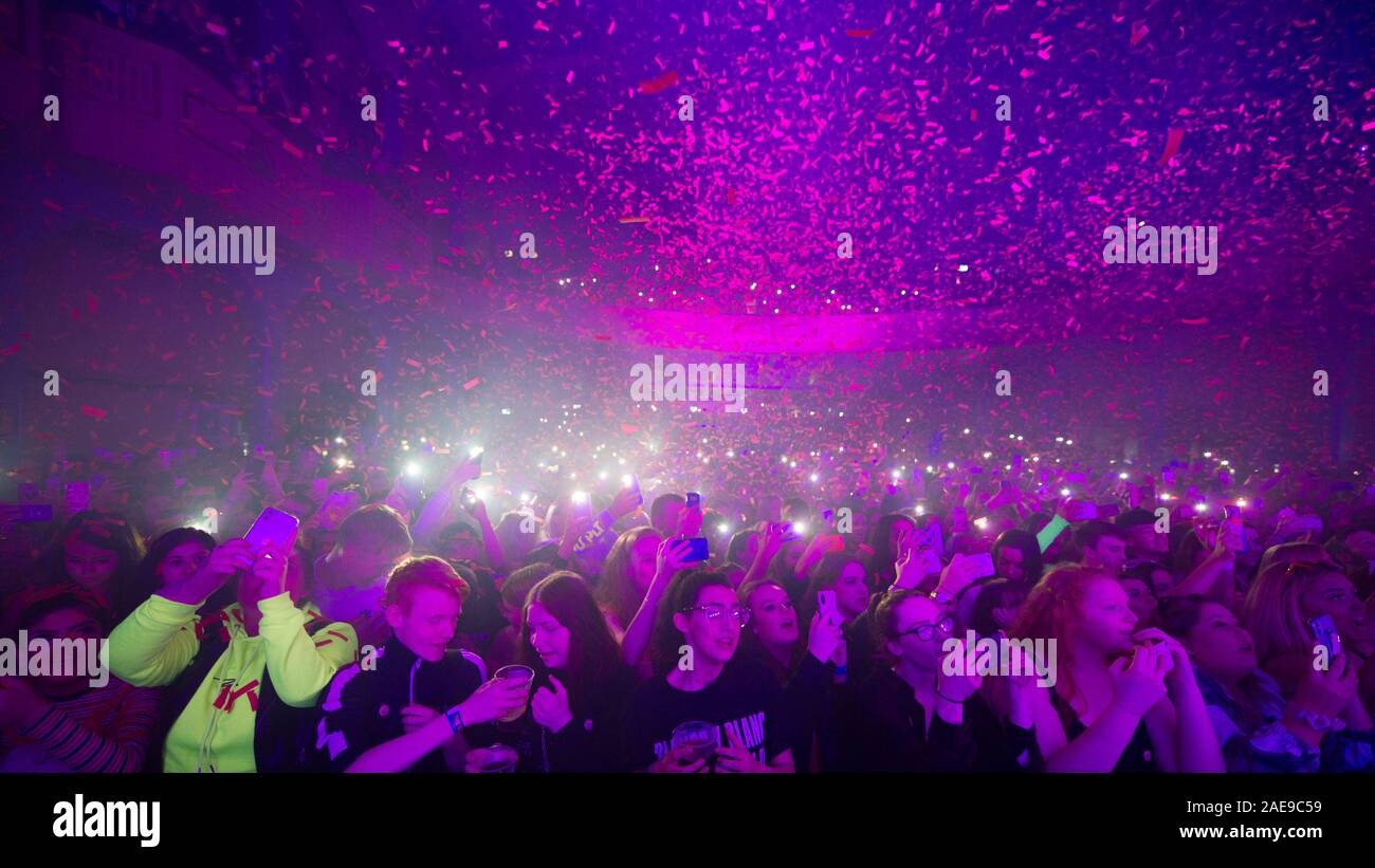 Glasgow, Royaume-Uni. 7 décembre 2019. Sur la photo : Lewis Capaldi. Lewis Capaldi en concert à jouer pour une vente à domicile à l'Académie 02 à Glasgow. Crédit : Colin Fisher/Alamy Live News Banque D'Images