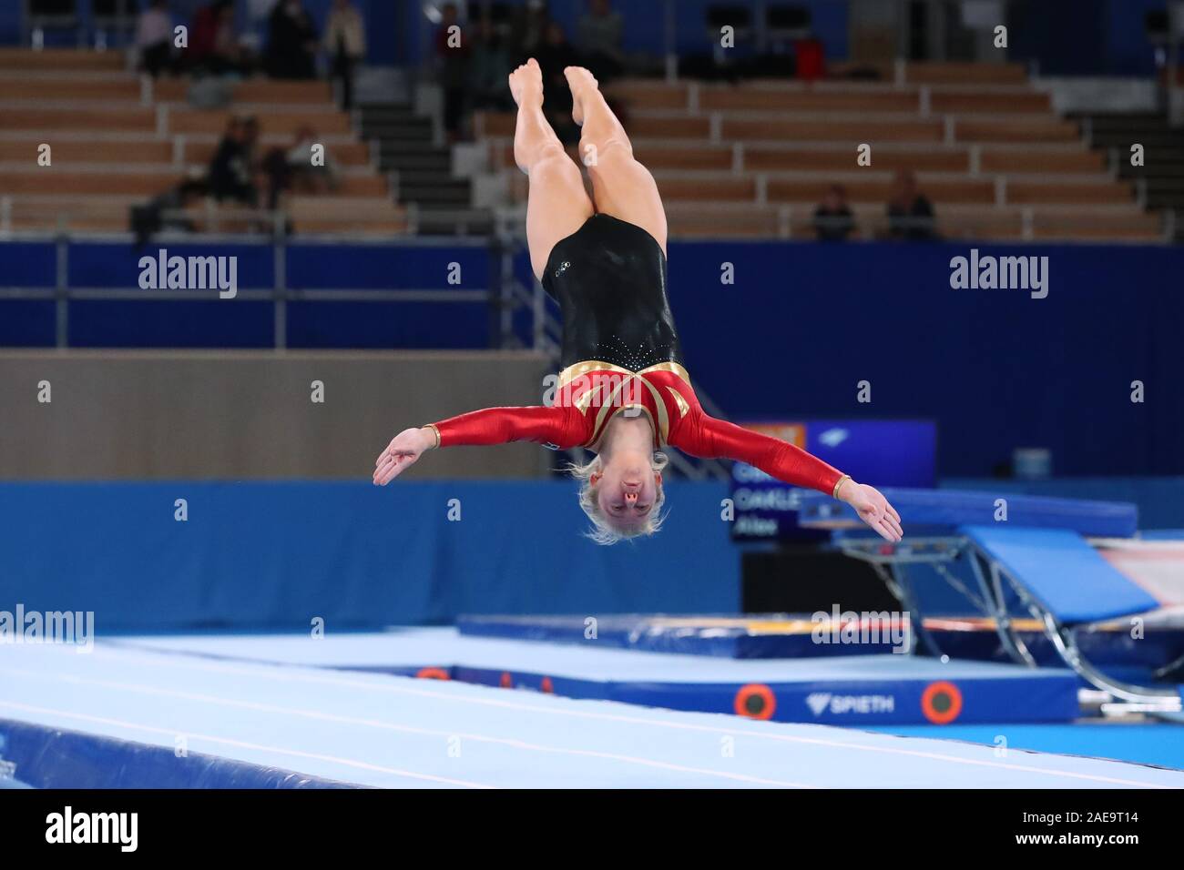 Tokyo, Japon. 6e déc, 2019. Vandevoorde Laura (BEL) : Trampoline Gymnastique Trampoline FIG 27 Monde Groupe d'âge des femmes Compétitions Tumbling (âgés de 17-21) au final la gymnastique Ariake Center à Tokyo, Japon . Credit : YUTAKA/AFLO SPORT/Alamy Live News Banque D'Images