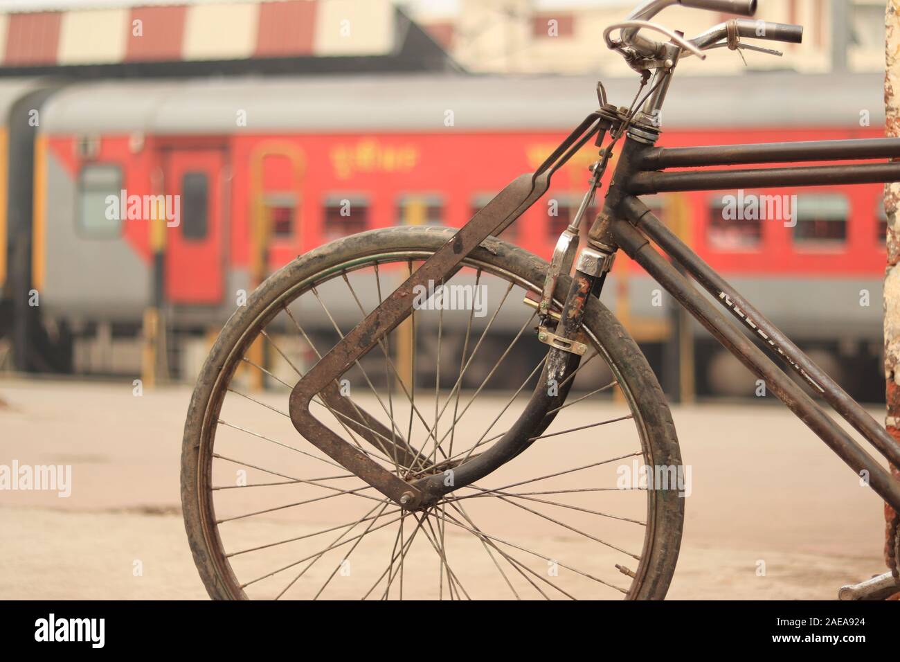Une roue avant du vélo Banque D'Images