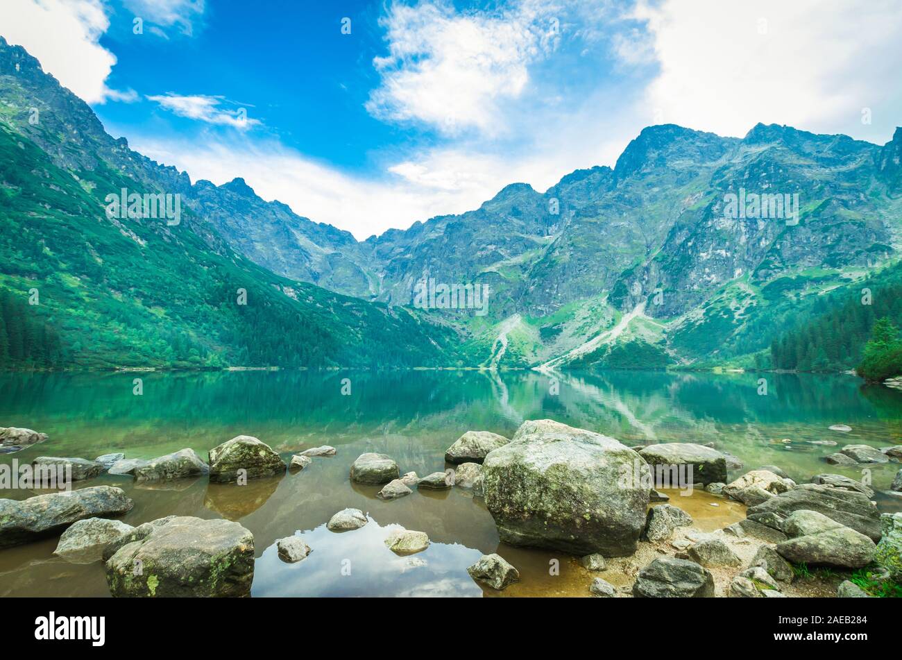 Morskie Oko, Tatras, Pologne. L'œil de la mer lac en Hautes Tatras, à côté de la Pologne du massif Banque D'Images