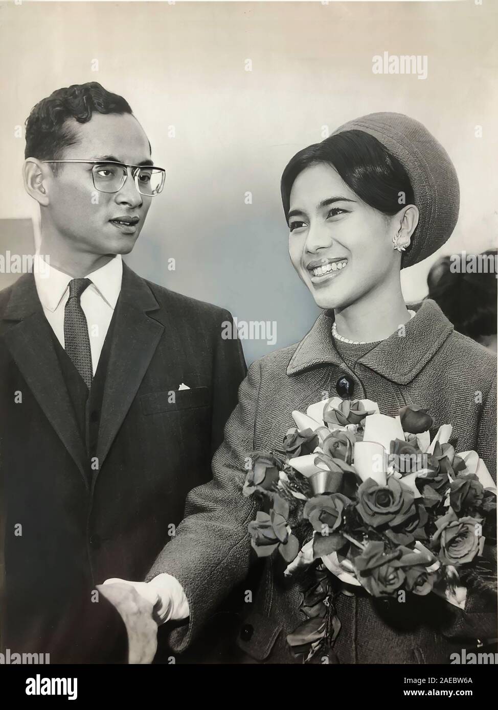 Le roi Bhumibol Adulyadej et la reine Sirikit de Thaïlande Banque D'Images