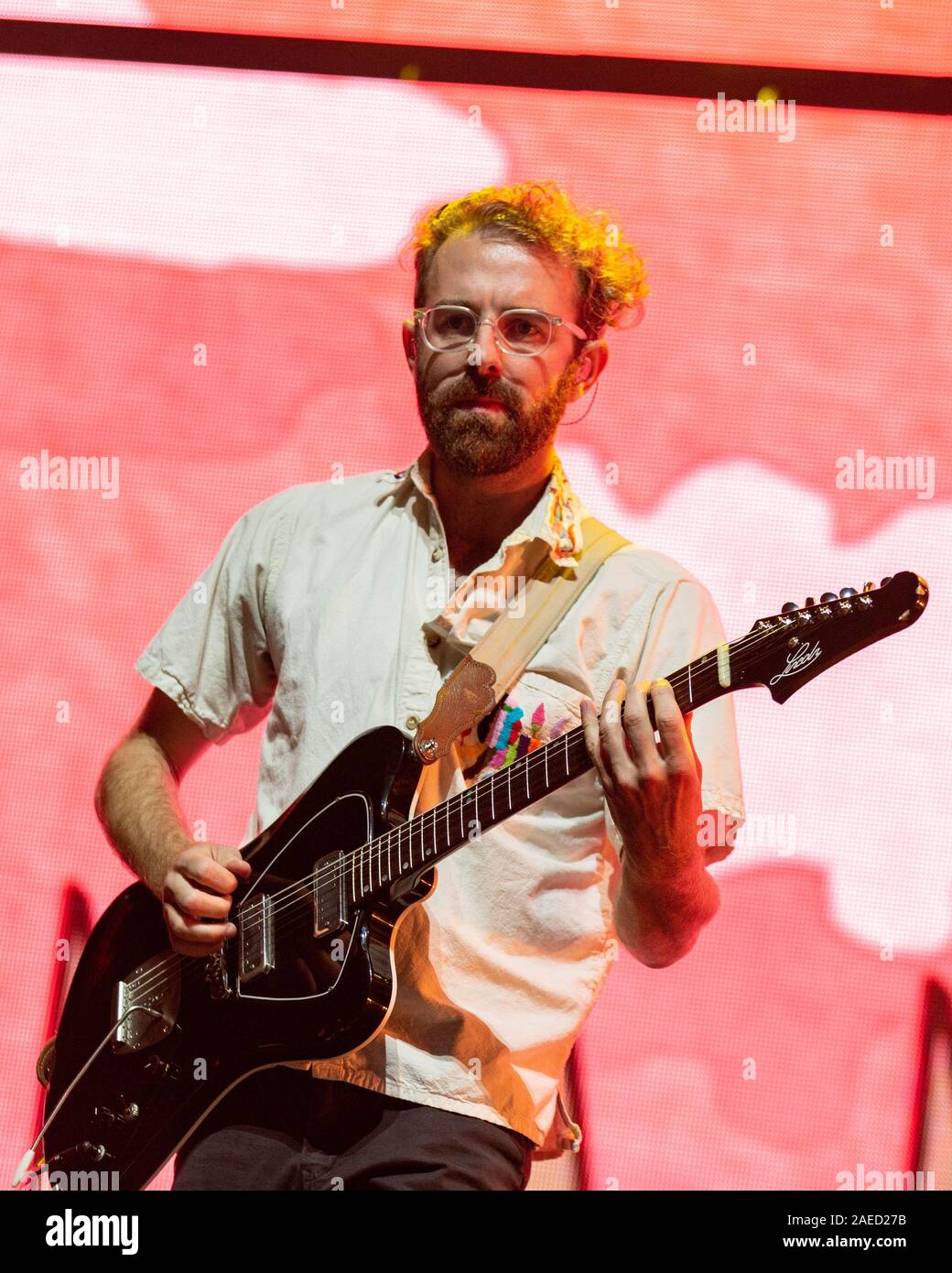 Le 7 décembre 2019, Anaheim, Californie, États-Unis : JACOB TILLEY de jeunes le géant au cours de l'Absolut KROQ Acoustic presque concert de Noël à Honda Center d'Anaheim, Californie (crédit Image : © Daniel DeSlover/Zuma sur le fil) Banque D'Images