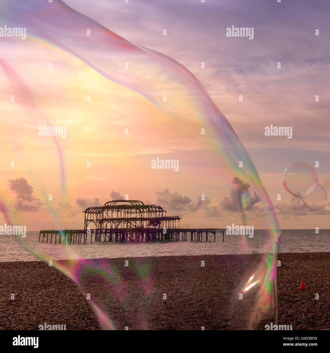 Grosse bulle sur la plage de Brighton Banque D'Images