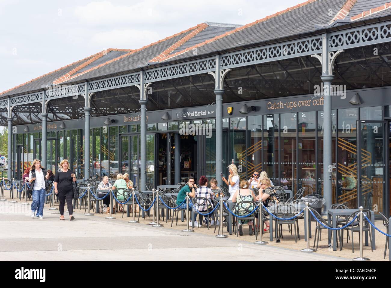 Le marché de la laine, Place du marché, Doncaster, South Yorkshire, Angleterre, Royaume-Uni Banque D'Images