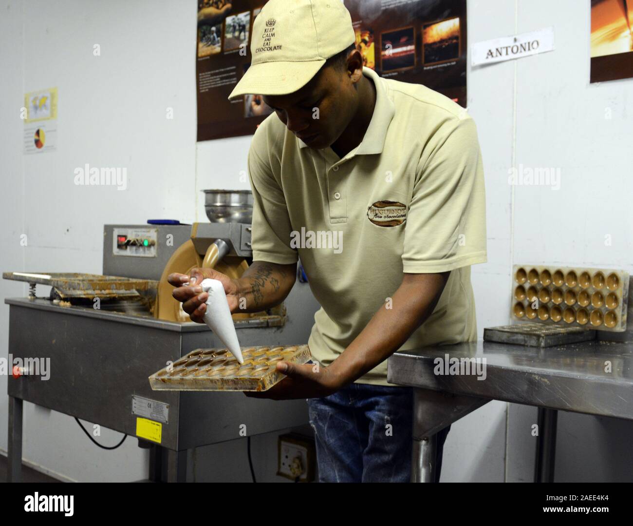 La production du chocolat au chocolat Huguenot à Franschhoek, Afrique du Sud. Banque D'Images