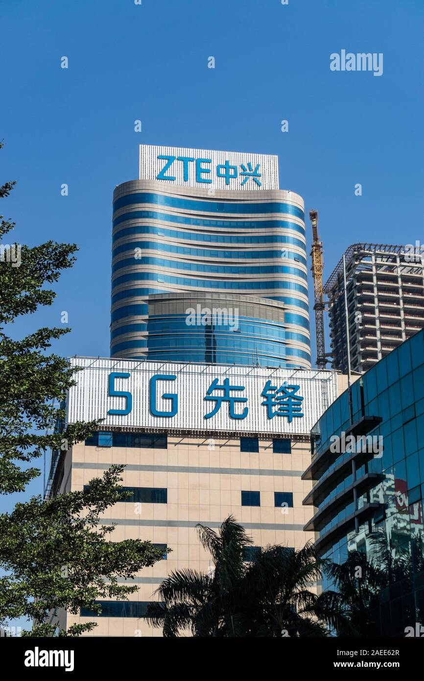 5G signe sur tech company ZTE bâtiment siège à Shenzhen Chine Banque D'Images