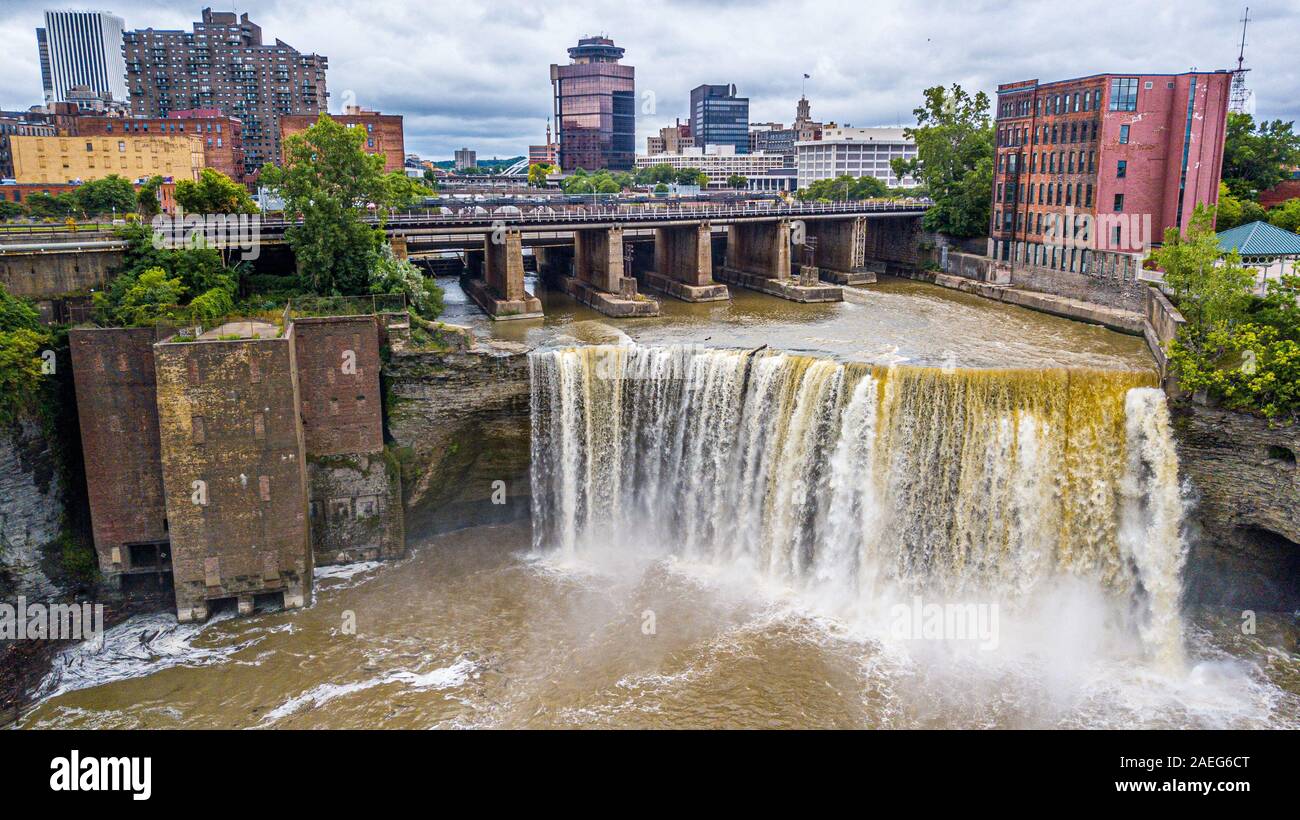 High Falls, rivière Genesee, Rochester, NY, USA Banque D'Images
