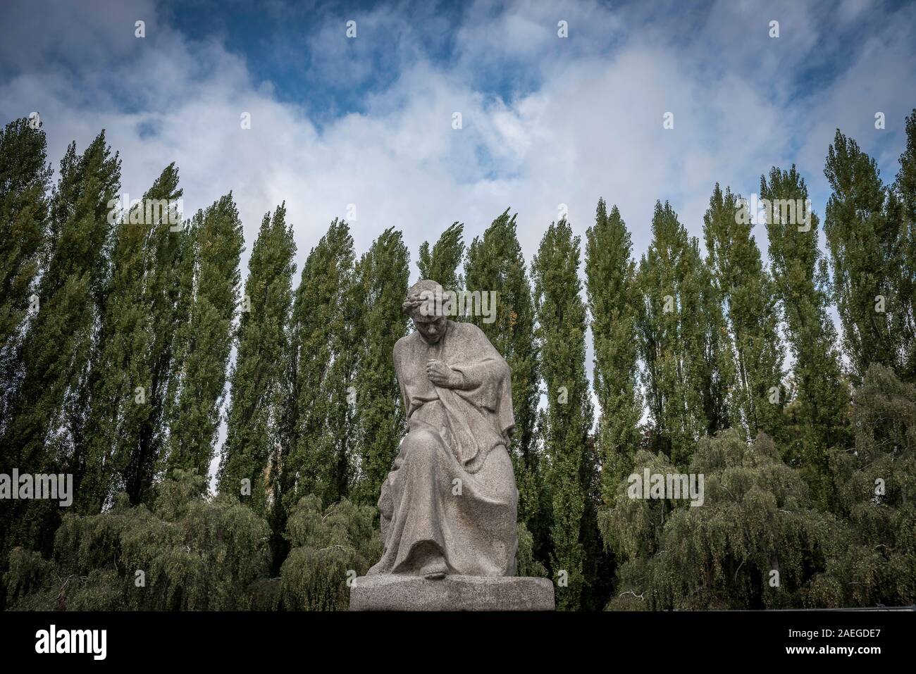 La mère Russie pleure la perte de fils et filles à la guerre soviétique Mémorial en parc de Treptow, Berlin, Allemagne Banque D'Images