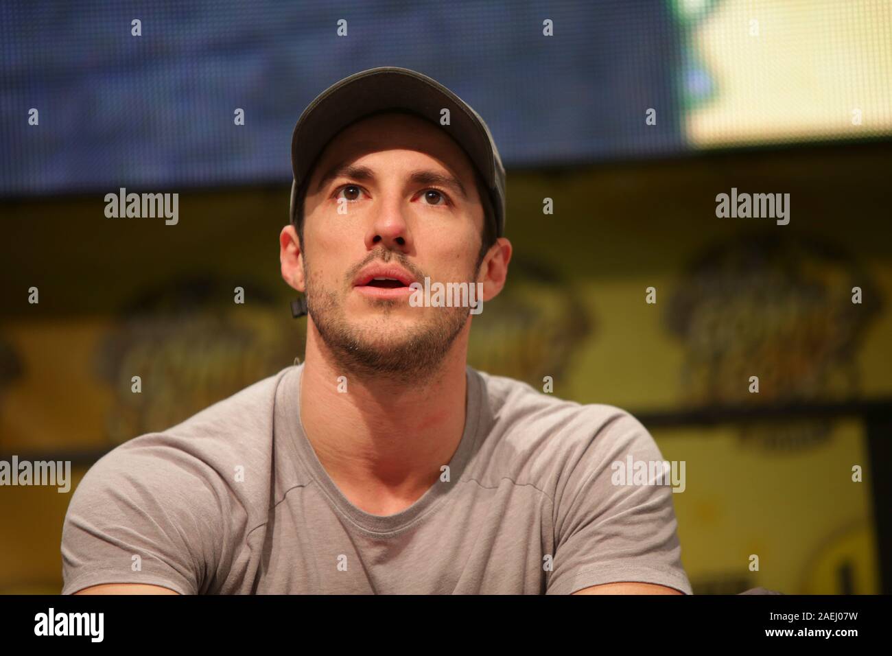 08 décembre 2019, l'Allemagne (allemand), Dortmund : German Comic Con Dortmund : Michael Trevino au German Comic Con. Photo : Susannah C. Vergau/dpa Banque D'Images