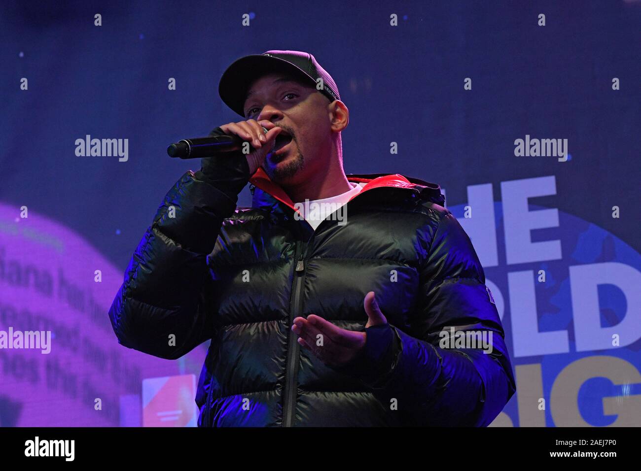 Will Smith parle sur scène lors de la World's Big Sleep à Times Square à New York. Banque D'Images