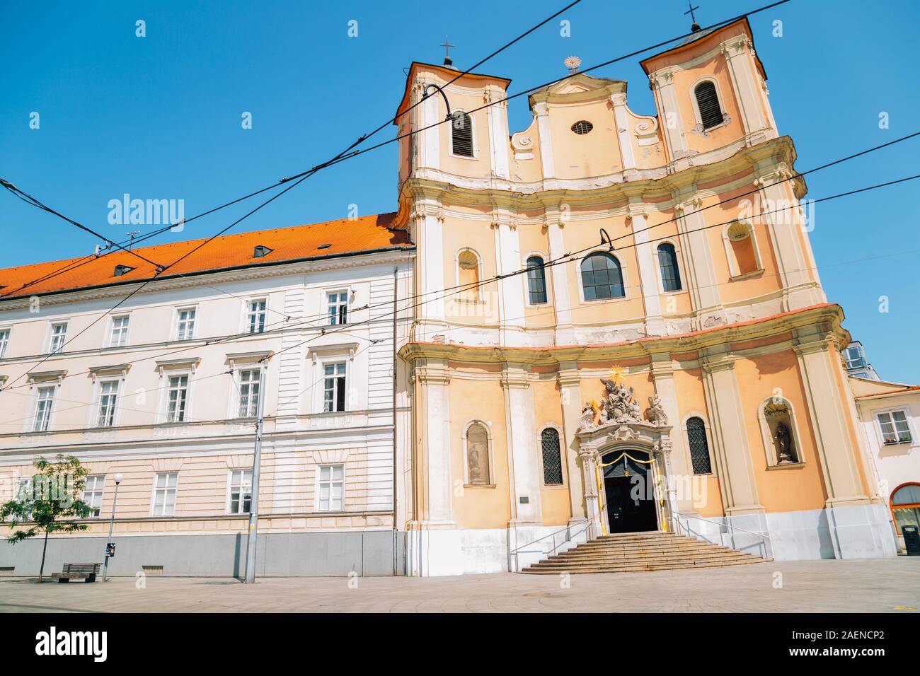 Ancienne Cathédrale de Saint Jean de Matha et Saint Félix de Valois à Bratislava, Slovaquie Banque D'Images