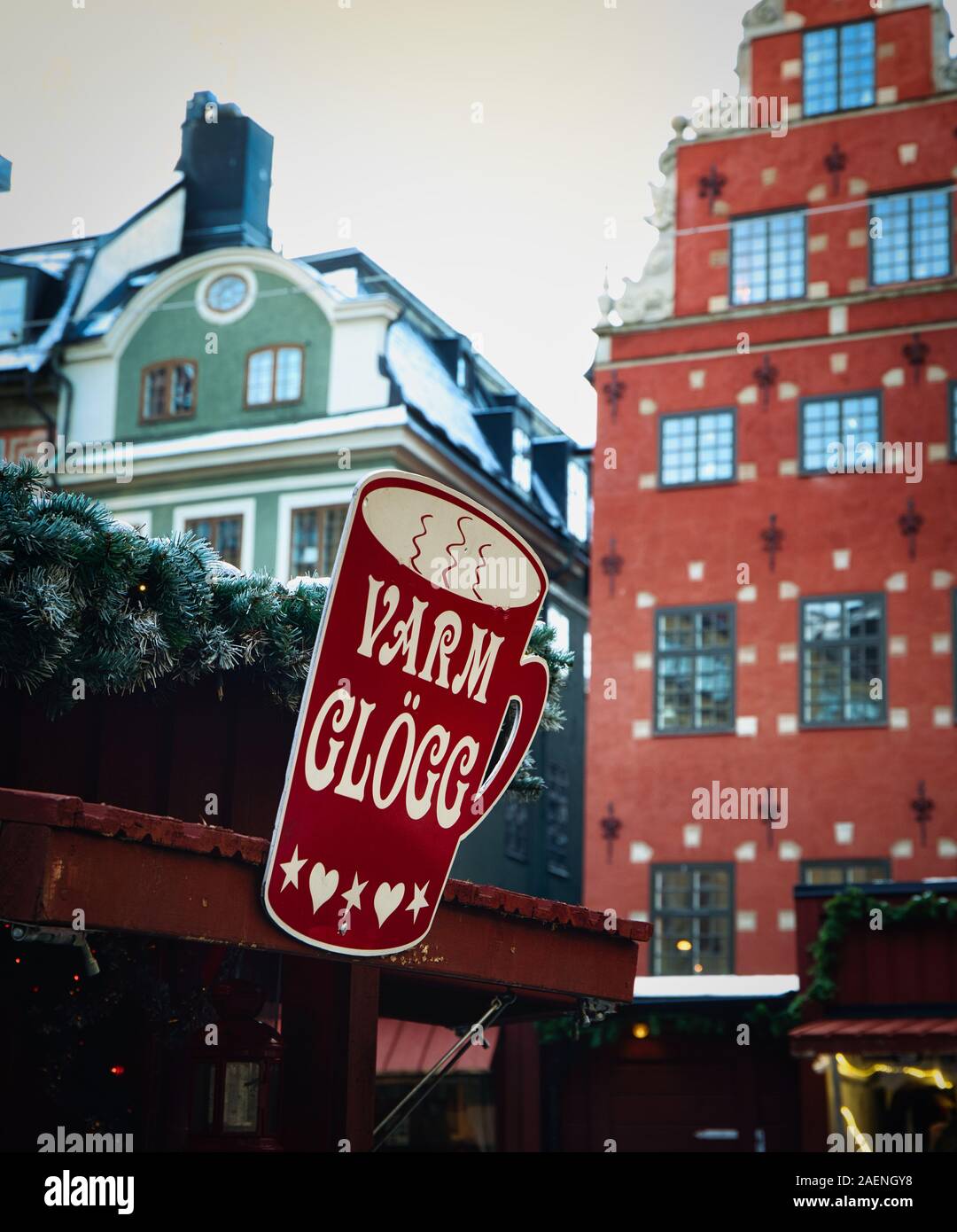 Vin chaud (Varm Glögg) signe en Marché de Noël, Stortorget, Gamla Stan (la vieille ville de Stockholm), Stockholm, Suède, Scandinavie Banque D'Images
