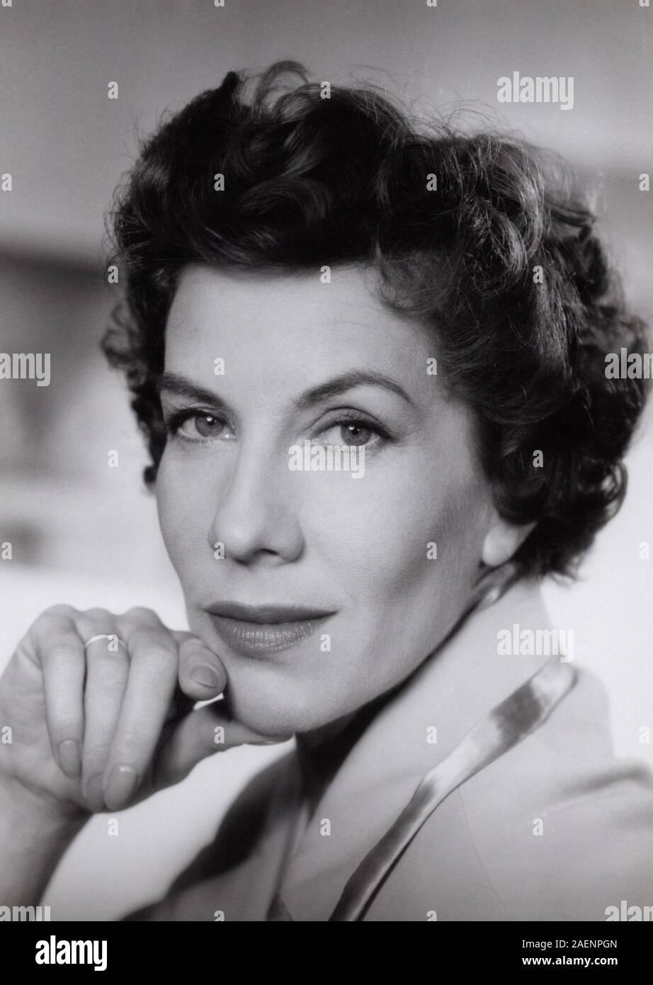 Adelheid Seeck, deutsche Schauspielerin, Deutschland Ende 1950er Jahre. L'actrice allemande Adelheid Seeck, Allemagne fin des années 50. Banque D'Images