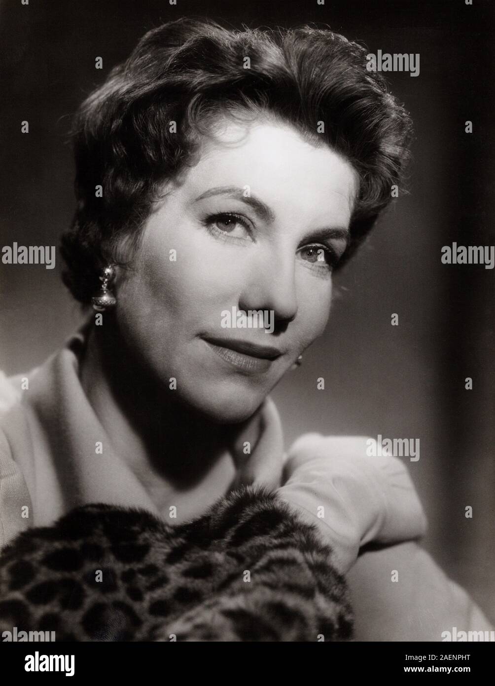 Adelheid Seeck, deutsche Schauspielerin, Deutschland Ende 1950er Jahre. L'actrice allemande Adelheid Seeck, Allemagne fin des années 50. Banque D'Images