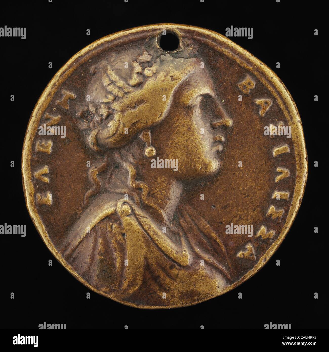 Médaille d'avers de Valerio Belli représentant Hélène de Troie, montrant un portrait, des traits classiques, des cheveux, des draperies, design gravé et artisanat de médaille Renaissance. Banque D'Images