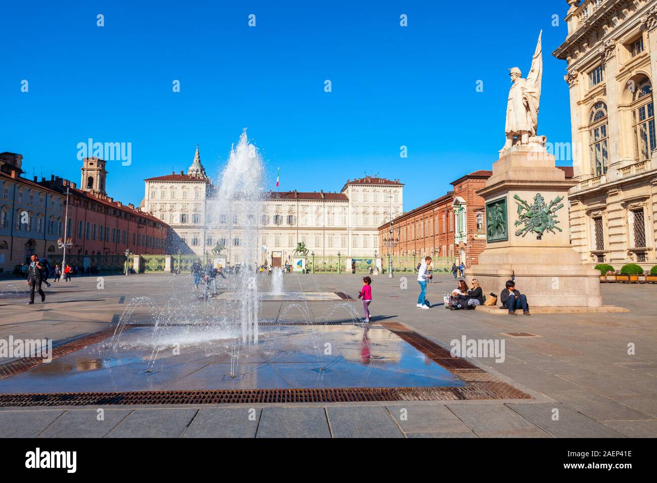 TURIN, ITALIE - 08 avril 2019 : Piazza Madama ou Place du Château dans la ville de Turin, région du Piémont de l'Italie Banque D'Images