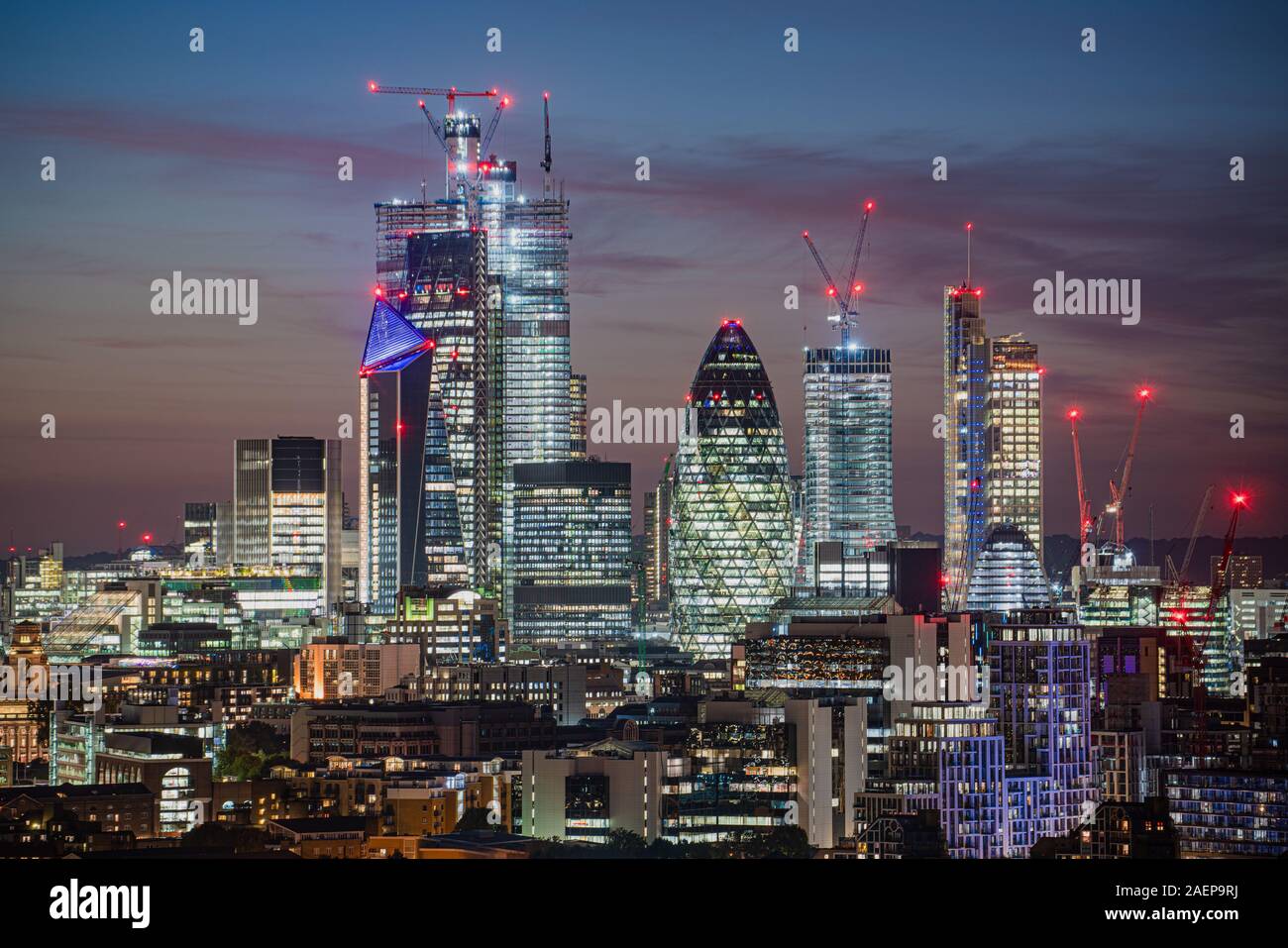 Vue aérienne de la ville de Londres la nuit Banque D'Images