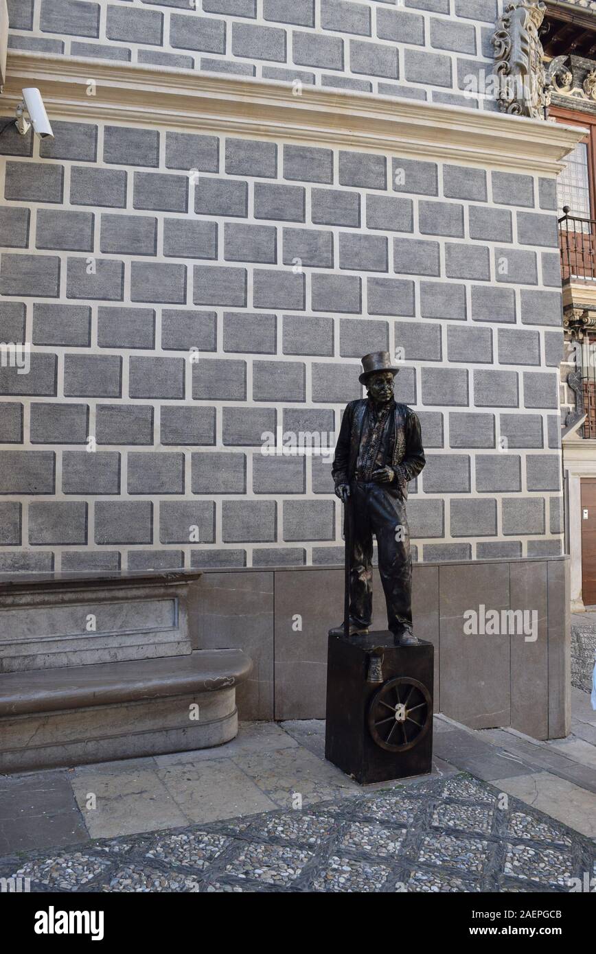 Artiste de rue travaillant dans la région de Granada, Espagne. Banque D'Images