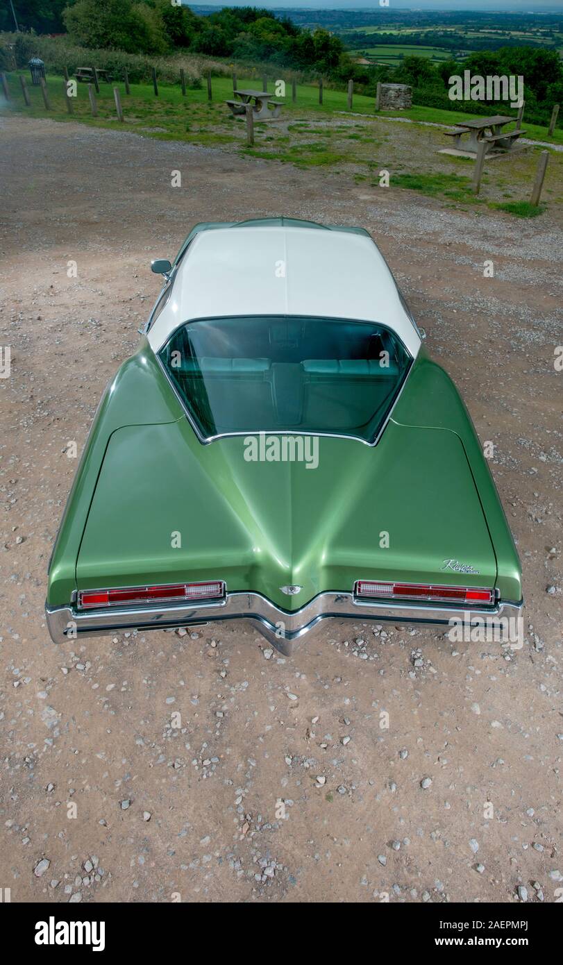 1972 Buick Riviera coupé sport - voiture américaine classique Banque D'Images
