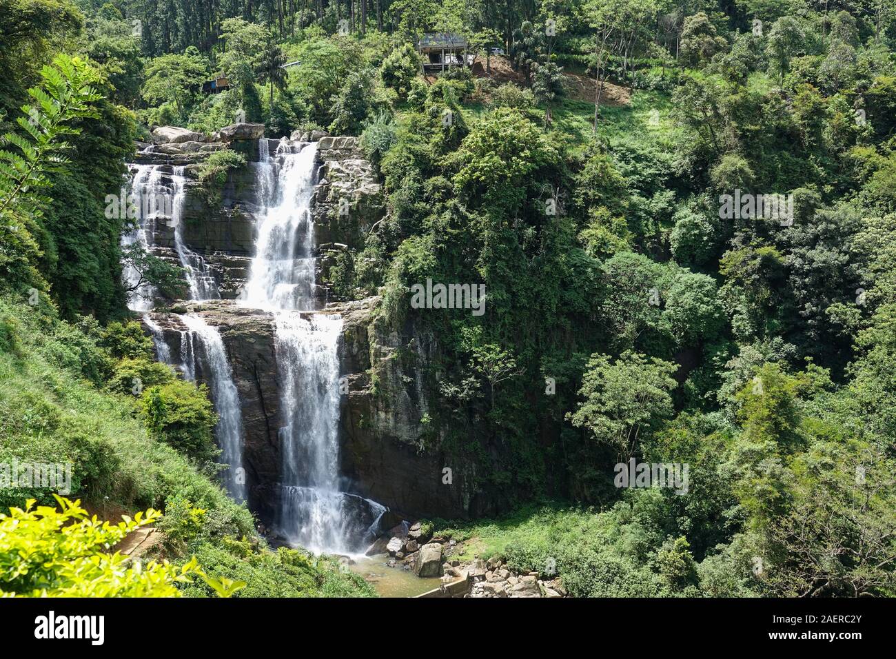 Belle Cascade Ramboda dans la province du Centre, au Sri Lanka Banque D'Images